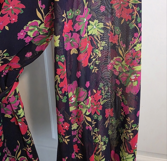 Hello Miss Red and Pink Tiered Dress with Bishop Sleeves Size Small Floral - Picture 3 of 5